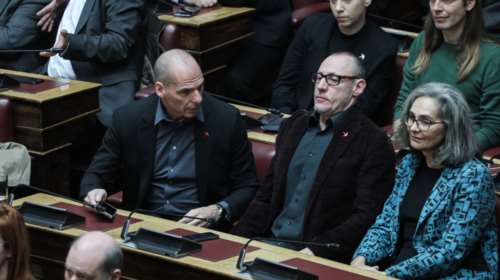 Οι βουλευτές του ΜέΡΑ25 δίνουν το 50% του μισθού τους σε τρία νοσοκομεία