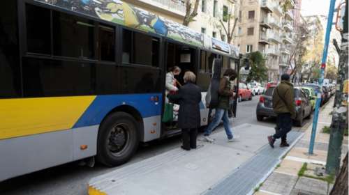 Στάση εργασίας σε λεωφορεία και τρόλεϊ τη Δευτέρα