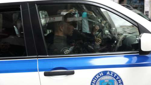 Αγρια συμπλοκή μεταναστών σε ξενώνα στην Πέλλα - Τρεις τραυματίες