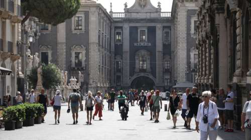 Ιταλία: Η ακροδεξιά, οι ανησυχίες των Βρυξελλών και το εναλλακτικό σενάριο για την διακυβέρνηση της χώρας