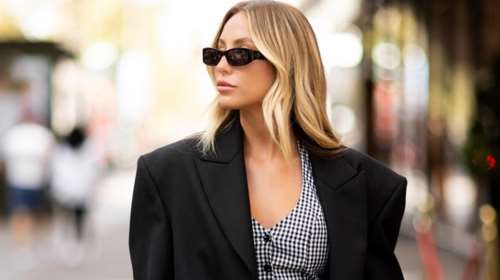 3 θηλυκά χτενίσματα για την ημέρα του Αγίου Βαλεντίνου που θα δοκίμαζε κάθε κομψή Γαλλίδα