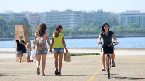 Τσατραφύλλιας: Βροχές με το κυάλι και υψηλές θερμοκρασίες - Τι λένε τα κλιματικά μοντέλα για το επόμενο δίμηνο;