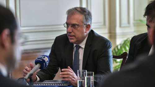 Θεοδωρικάκος: 35.000 θέσεις στην κοινωφελή εργασία - Άνοιγμα παιδικών σταθμών μαζί με τα Δημοτικά [βίντεο]