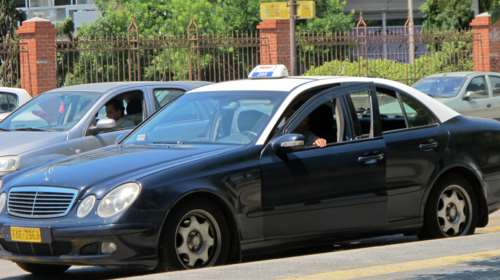 Θεσσαλονίκη: Λήστεψε ταξιτζή με την απειλή σύριγγας - Είχε προσποιηθεί τον πελάτη