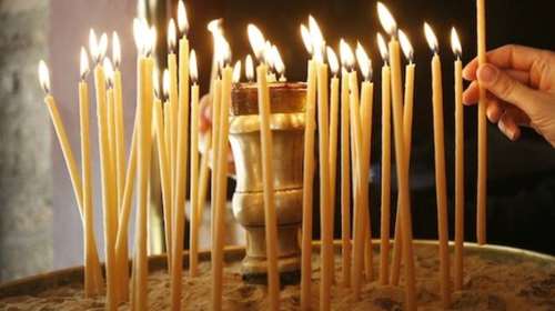 Λαμία: Πέθανε στην εκκλησία την ώρα των Χαιρετισμών