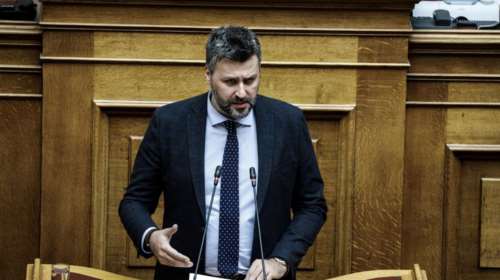 Η απάντηση Γιάννη Καλλιάνου: Αντιδρά στα καυστικά σχόλια για την &quot;εικόνα της Παναγίας που δακρύζει 24 ώρες τη μέρα&quot;