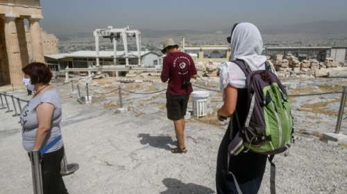 Το μεγάλο &quot;στοίχημα&quot; με τον τουρισμό: Επί ποδός για το &quot;άνοιγμα&quot; της χώρας στους πρώτους τουρίστες