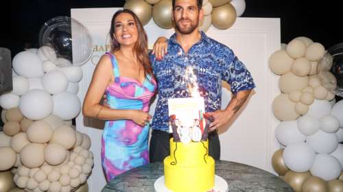 Χατζίδου - Παύλου: &quot;Ποιος θα του το πει&quot;...  Το πάρτι γενεθλίων τους και το μήνυμα στην εντυπωσιακή κοινή τούρτα