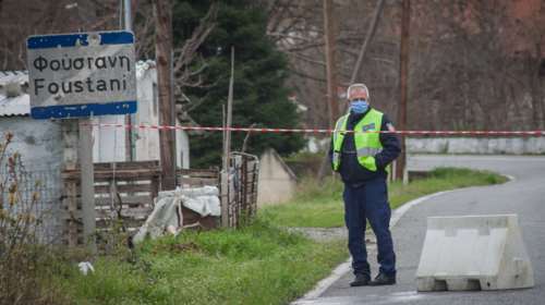 Βγαίνει το βράδυ από την καραντίνα η Φούστανη - Οι κάτοικοι περιγράφουν τις 14 ημέρες