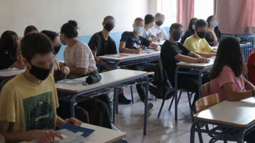 Επιμένει η Μακρή: Τη Δευτέρα θα ανοίξουν Γυμνάσια και τα Λύκεια εκτός από τις &quot;κόκκινες&quot; περιοχές