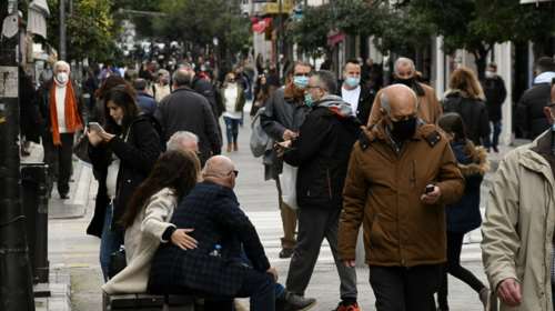 Κορονοϊός: Στο "κόκκινο" η Πάτρα - Νέα κρούσματα σε σούπερ μάρκετ και τράπεζες - Φόβοι για τριψήφιο αριθμό λοιμώξεων