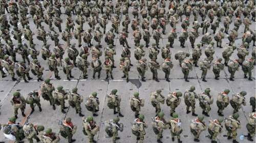 Ρωσία: Φοιτητές υποχρεώνονται να υπογράψουν ότι δέχονται να καταταγούν πρόωρα στον στρατό