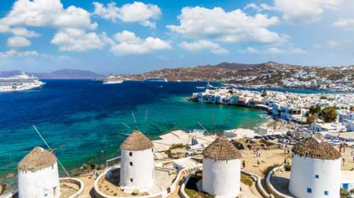 Μύκονος - Ληστές μπήκαν σε βίλα και &quot;έγδυσαν&quot; τουρίστες: Έκλεψαν πανάκριβο ρολόι και κοσμήματα