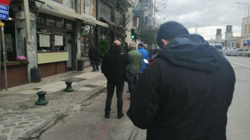 25η Μαρτίου: Ουρές στη Θεσσαλονίκη για μπακαλιάρο [Εικόνες]