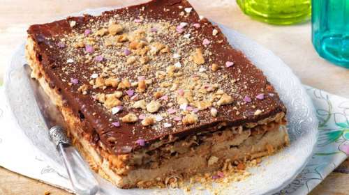 Μπαρμπαρίγου: Πανεύκολο και δροσερό μπισκοτογλυκό ψυγείου για το πασχαλινό τραπέζι