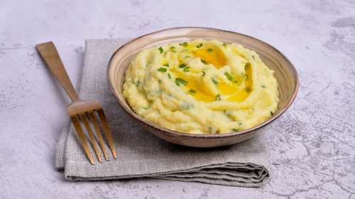 Σκορδαλιά με αμύγδαλο και πατάτα: Πρωτότυπη συνταγή για το συνοδευτικό της 25ης Μαρτίου