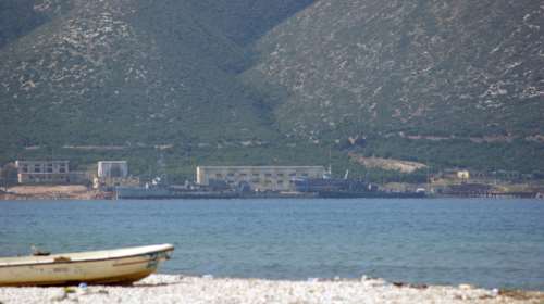 &quot;Πασαλιμάν&quot;: Η Αλβανία προσφέρει πρώην Σοβιετική ναυτική βάση στο ΝΑΤΟ - 180 χιλιόμετρα νότια των Τιράνων