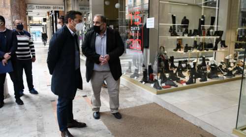 Άνοιγμα αγοράς: Τέσσερις προτάσεις από τον Αλ. Τσίπρα - &quot;Αλλιώς τα λουκέτα την επόμενη φορά θα είναι οριστικά&quot;