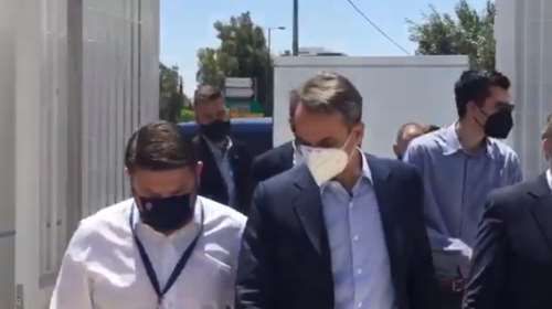 Διάλογος Μητσοτάκη-Χαρδαλιά για την εμπρηστική επίθεση στο μαγαζί της συζύγου Χαρδαλιά: "Θα μπορούσε να είναι χειρότερα"