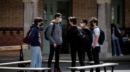 Περσεβάλ Γκετ: 12χρονος Γάλλος έγινε ένας από τους νεαρότερους πολίτες στην Ευρώπη που εμβολιάζεται