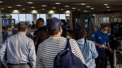 Διακοπή κυκλοφορίας στο αεροδρόμιο Ρόναλντ Ρέιγκαν της Ουάσινγκτον για απειλή εναντίον ενός αεροπλάνου