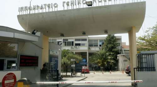 Απίστευτο περιστατικό: Σκυλιά επιτέθηκαν σε 22χρονο στο Σέιχ Σου