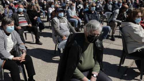 Νωρίτερα οι συντάξεις Μαΐου - Οι ημερομηνίες για όλα τα Ταμεία