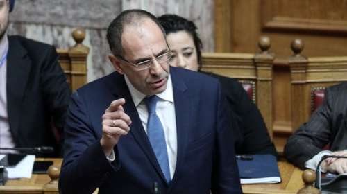 Συγκινημένος ο Γεραπετρίτης: Ευγνωμοσύνη που προέρχομαι από ένα πρότυπο δημόσιο σχολείο όπως η Ιωνίδειος Πειραιά