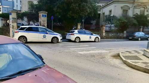 Τραγωδία στο Αγρίνιο: Ηλικιωμένη έπεσε από τον δεύτερο όροφο πολυκατοικίας