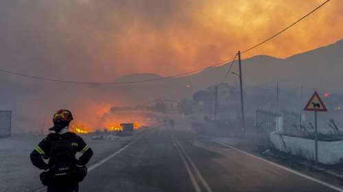 Υψηλός κίνδυνος πυρκαγιάς για σήμερα - Κίτρινος συναγερμός σε 23 περιοχές