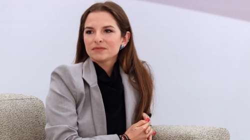 Εριέττα Κούρκουλου: &quot;Η έκτρωση είναι προσωπικό βίωμα που μου πήρε καιρό να μοιραστώ&quot; - Πώς έμαθε για τον θάνατο του πατέρα της