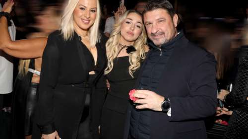 Νίκος Χαρδαλιάς: Σπάνια νυχτερινή έξοδος με τη σύζυγό του και την 23χρονη κόρη του [εικόνες]