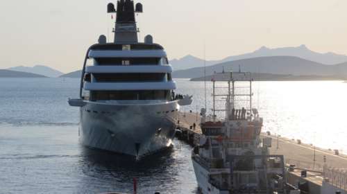 Ρόμαν Αμπράμοβιτς: Στην Αλικαρνασσό το υπερπολυτελές γιοτ "Solaris" του Ρώσου ολιγάρχη