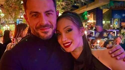 Δήμητρα Βαμβακούση: Οι ευχές και οι φωτογραφίες για τη γιορτή του Γιώργου Αγγελόπουλου