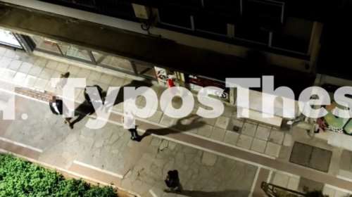 Θεσσαλονίκη: Χόρευε... κορονο-τσιφτετέλι στον δρόμο και έβριζε τους αστυνομικούς [βίντεο]