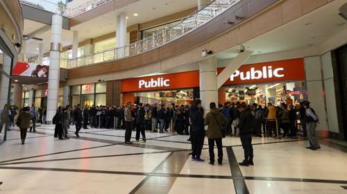 Πανευρωπαϊκή διάκριση για τα Public: Στο top 5 της βραχείας λίστας των European Excellence Awards