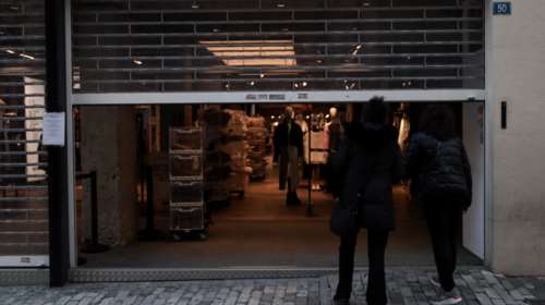 Μέτρα για επιχειρήσεις και νοικοκυριά: Φθηνότερα κεφάλαια και μείωση εισφορών - Ρύθμιση για δανειολήπτες με κόκκινα δάνεια