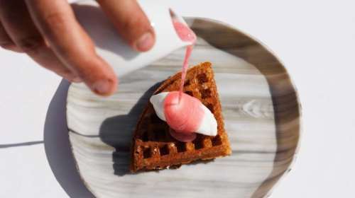 Στο Pelagos, το νέο μενού ταξιδεύει σε Σίφνο, Σαντορίνη και Νάξο