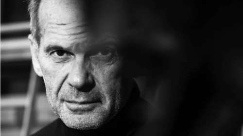 Πέτρος Κωστόπουλος: Η προετοιμασία της εμφάνισής του στο σπίτι του για το ρεβεγιόν