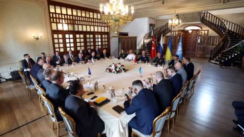 Συνομιλίες στην Κωνσταντινούπολη: Τριμερής συνάντηση Ουκρανίας-Τουρκίας-ΗΠΑ