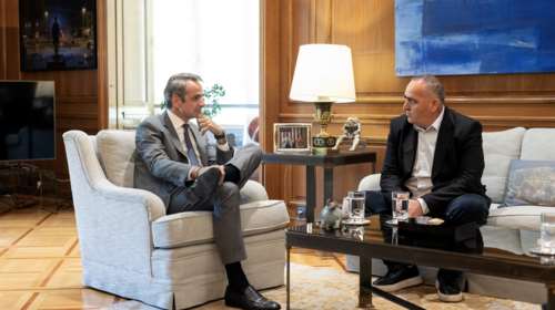 Συνάντηση Μητσοτάκη με Μπελέρη: Θέλουμε να φέρουμε την Αλβανία κοντά στην Ευρώπη