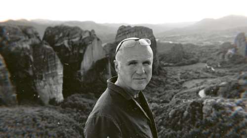 Ο σπουδαίος Tim Crouch στην Αθήνα – Ανοιχτή συζήτηση με το κοινό μετά την παράσταση &quot;Ολική άμεση συλλογική επικείμενη επίγεια σωτηρία&quot;