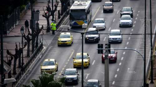 Πιάστηκαν στη φάκα οι κλέφτες καταλυτών - Είχαν ρημάξει τα αυτοκίνητα στη Δυτική Αττική