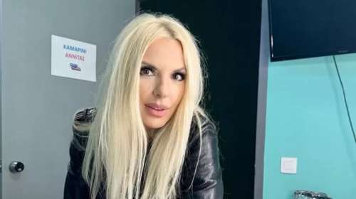 Αννίτα Πάνια: Η φωτογραφία με τον γιο του συντρόφου της, Νίκου Σαμοΐλη που έγινε viral