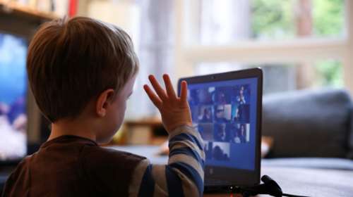 Ποιά είναι τα συμπτώματα του κορονοϊού στα παιδιά- Τι έδειξε πρόσφατη έρευνα