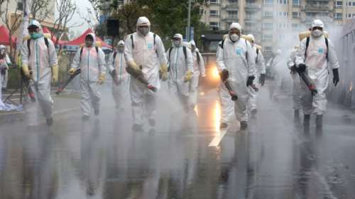 Daily Mail - Αποκαλυπτική έκθεση: Η θεωρία της διαρροής του ιού από εργαστήριο στην Ουχάν πρέπει να ληφθεί σοβαρά υπόψη