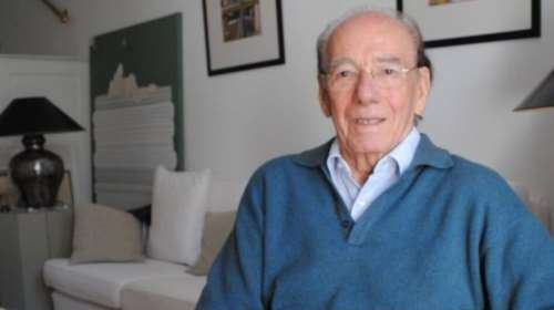 Πέθανε ο Τάκης Λαμπρόπουλος, η θρυλική μορφή της ελληνικής δισκογραφίας