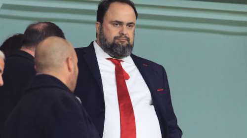 Eυχές της Άρσεναλ στον Μαρινάκη - Στελέχη της ομάδας σε προληπτική καραντίνα