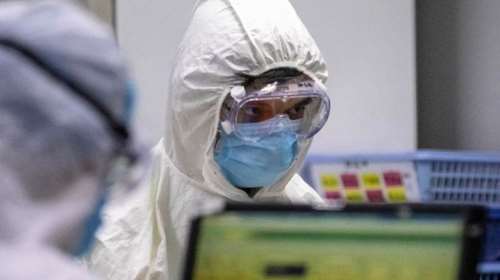 &quot;Μαραθώνιος δωρητών&quot; για εμβόλιο κορονοϊού: 5 δισ. ευρώ από τις πρώτες προσφορές