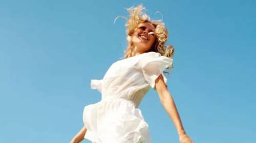 Σώσε τη διάθεσή σου με 5 αλλαγές στη διατροφή - Τι προτείνουν οι ειδικοί για την εμμηνόπαυση